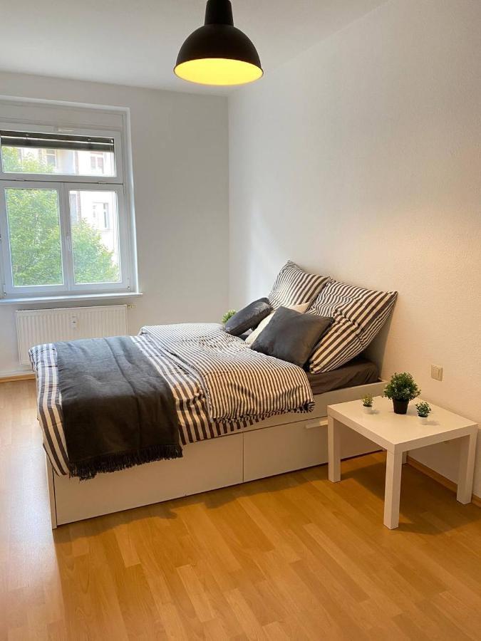 Schones Zimmer Naher Bahnhof Neustadt Dresden Zentral Wlan ภายนอก รูปภาพ