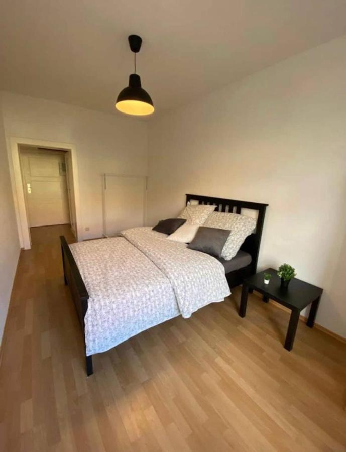 Schones Zimmer Naher Bahnhof Neustadt Dresden Zentral Wlan ภายนอก รูปภาพ