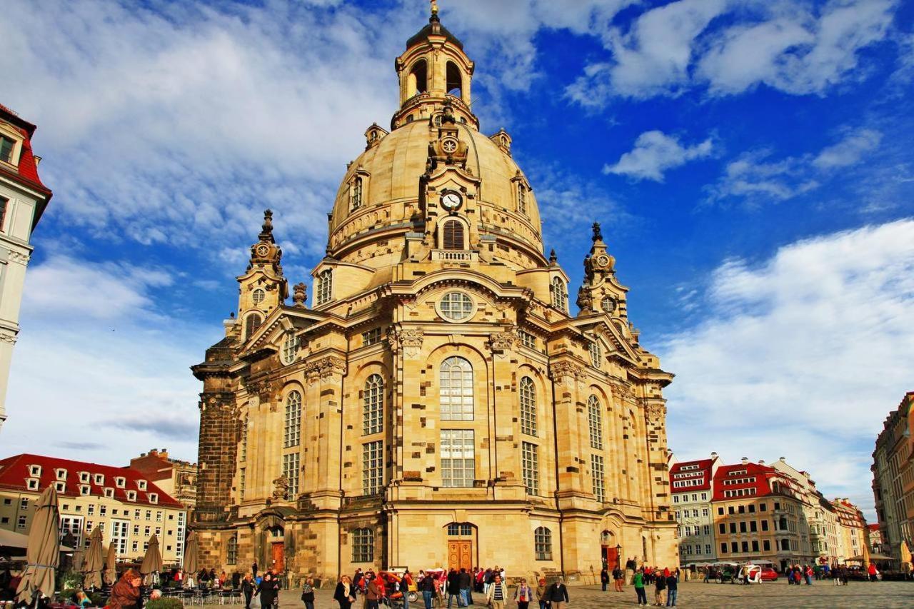 Schones Zimmer Naher Bahnhof Neustadt Dresden Zentral Wlan ภายนอก รูปภาพ